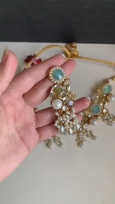Handmade doubleted stone necklace with earrings & teeka set💖💞